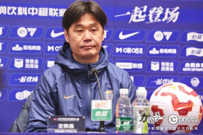 李霄鵬:同城德比萬眾矚目 最重要的是兩個(gè)隊(duì)都全力以赴