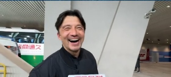 帶孩子和帶球隊哪個更累？謝暉笑言：都累，但帶孩子更累