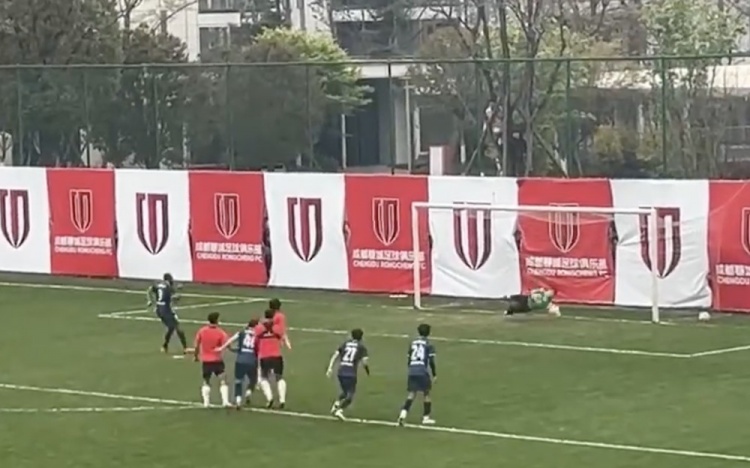  熱身賽-成都蓉城3-2擊敗重慶銅梁龍 比賽末段主動演練10打11戰術