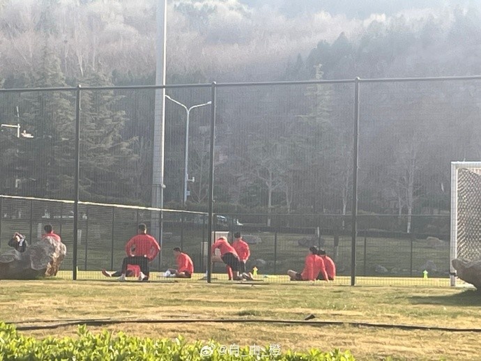  連續客場！博主：成都蓉城已抵達濟南備戰，周三將客戰泰山隊