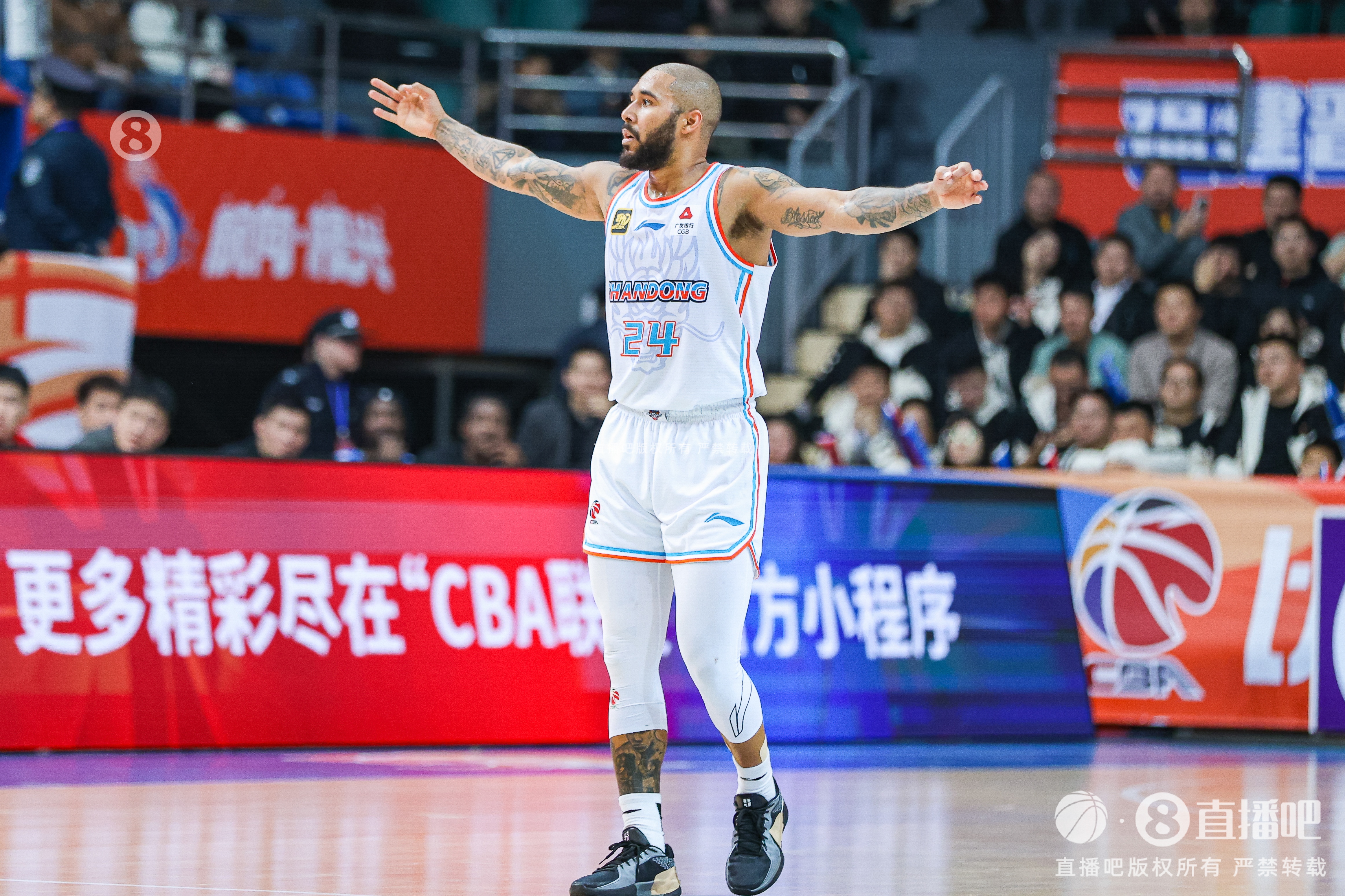  奈何隊友短路！摩爾19中12空砍31分 末節狂砍22分